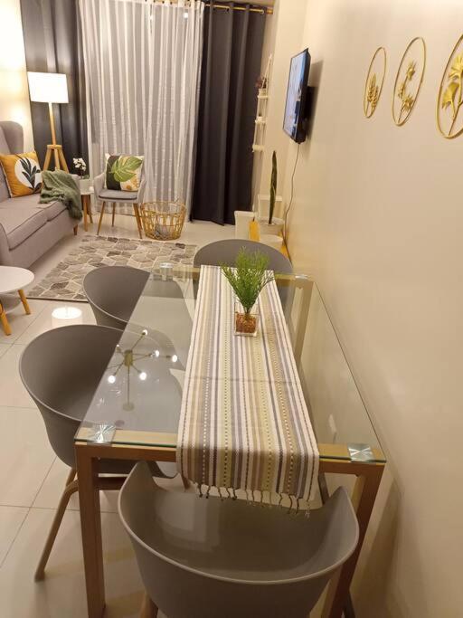 Beautiful High End Condo In City Center, מנילה מראה חיצוני תמונה